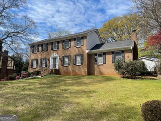 3807 Southgate Drive SW, Lilburn, GA 30047