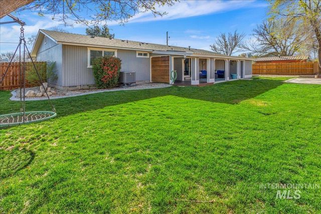 2103 N Hampton Rd, Boise, ID 83704