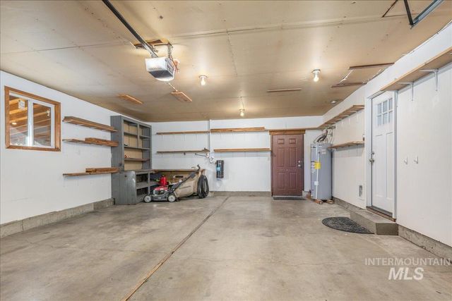 2103 N Hampton Rd, Boise, ID 83704