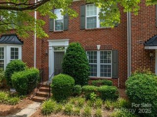 734 Naramore Street, Davidson, NC 28036