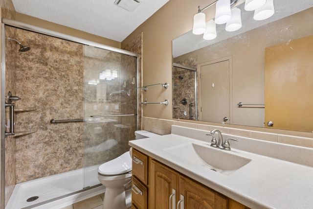 15035 20th Avenue N, Plymouth, MN 55447
