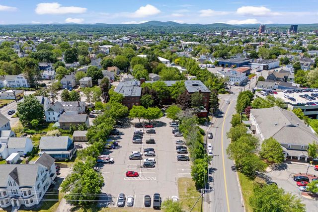 335 Cypress St Apt 2S, Manchester, NH 03103