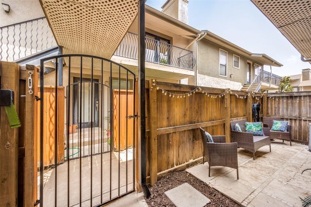 5816 Birchbrook Drive 123, Dallas, TX 75206