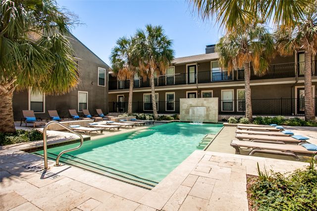 5816 Birchbrook Drive 123, Dallas, TX 75206