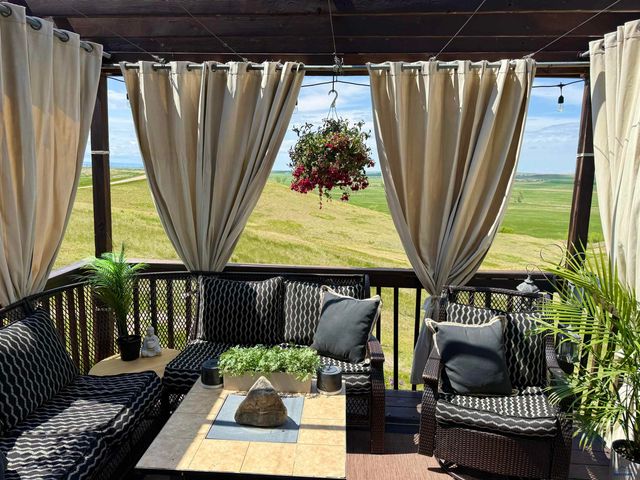 22841 GATEWAY DR, Box Elder, SD 57719