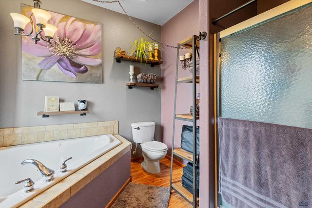 22841 GATEWAY DR, Box Elder, SD 57719