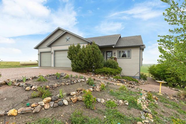 22841 GATEWAY DR, Box Elder, SD 57719