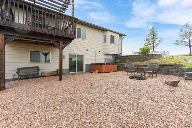 22841 GATEWAY DR, Box Elder, SD 57719