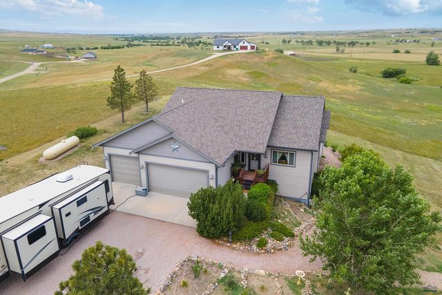 22841 GATEWAY DR, Box Elder, SD 57719