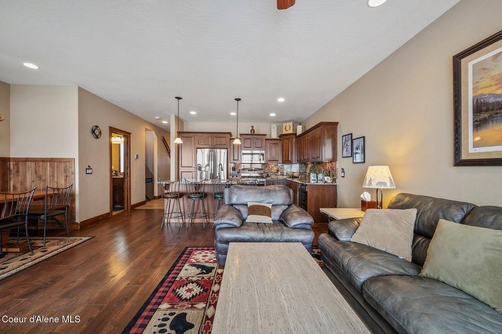 153 Chutes LN, Sandpoint, ID 83864 photo 11