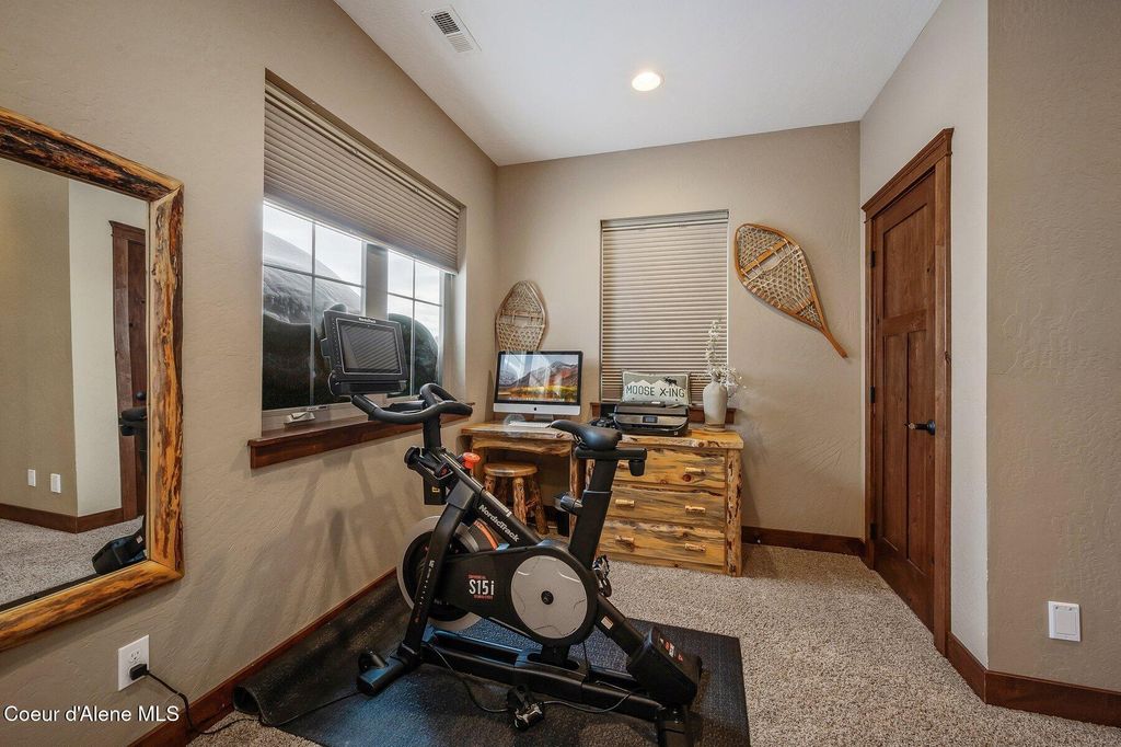 153 Chutes LN, Sandpoint, ID 83864 photo 18