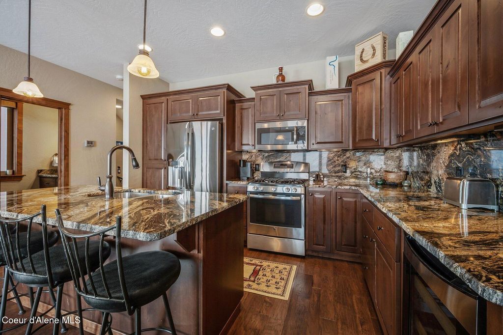 153 Chutes LN, Sandpoint, ID 83864 photo 6