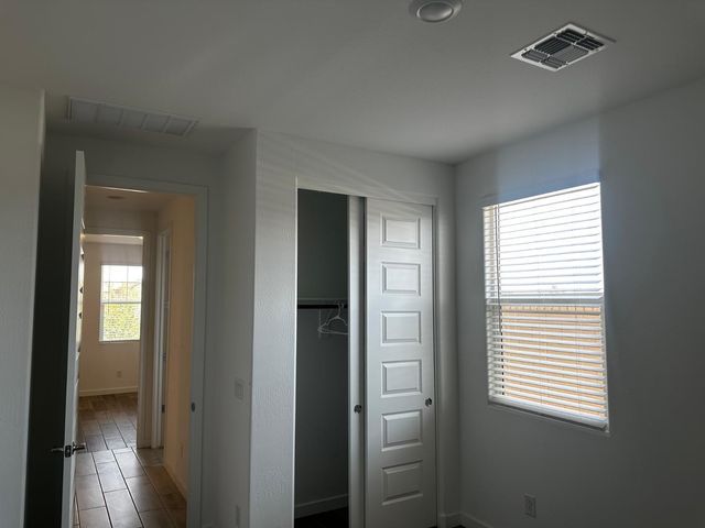 3269 E Baler Drive, San Tan Valley, AZ 85140