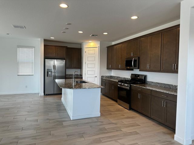 3269 E Baler Drive, San Tan Valley, AZ 85140