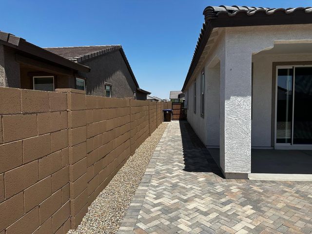 3269 E Baler Drive, San Tan Valley, AZ 85140