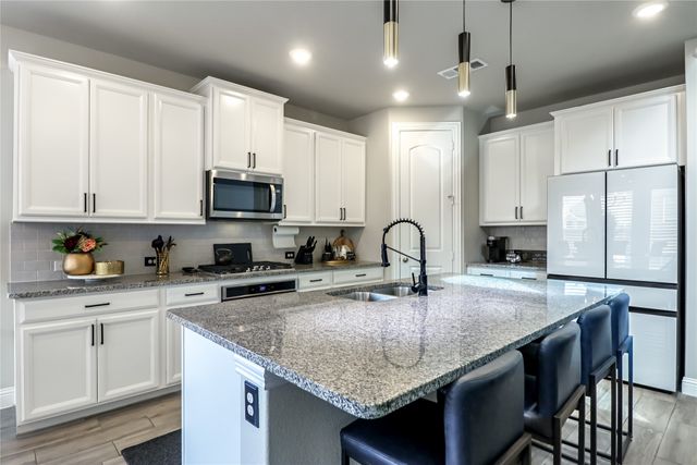 2400 Mill Place Road, Mansfield, TX 76063