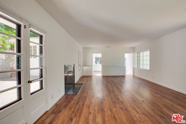 10321 Chrysanthemum Lane, Los Angeles, CA 90077