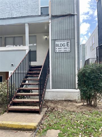 781 Country Place Drive 2052, Houston, TX 77079