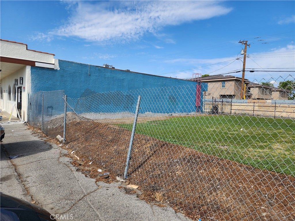 Image 2 of property listing at 15739 Amar, La Puente, CA 91744
