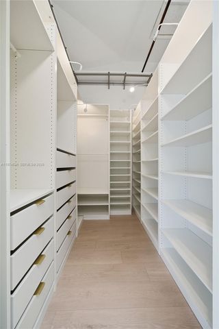 3785 NE 209th Ter, Aventura, FL 33180