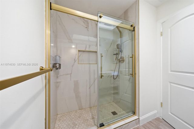 3785 NE 209th Ter, Aventura, FL 33180