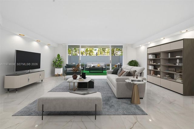 3785 NE 209th Ter, Aventura, FL 33180