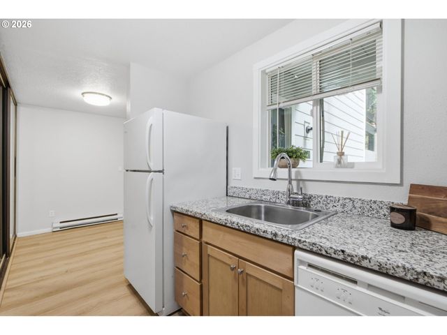 5484 Sw ALGER Ave G7, Beaverton, OR 97005