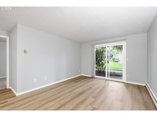 5484 Sw ALGER Ave G7, Beaverton, OR 97005