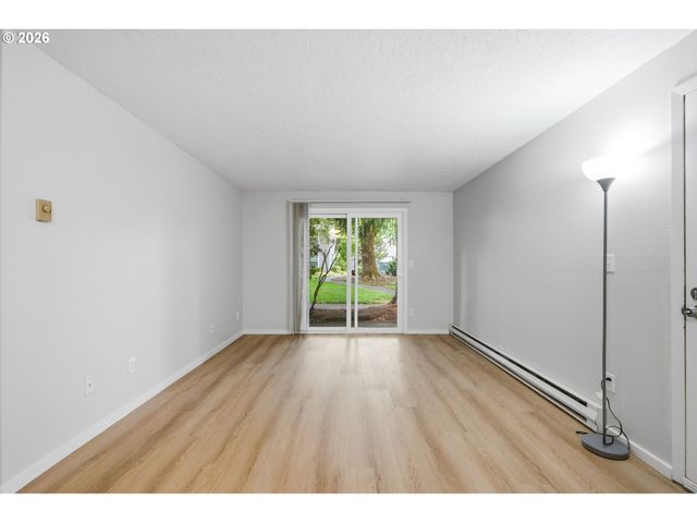 5484 Sw ALGER Ave G7, Beaverton, OR 97005