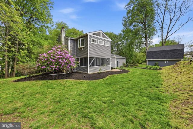 294 GREEN VALLEY RD, Langhorne, PA 19047