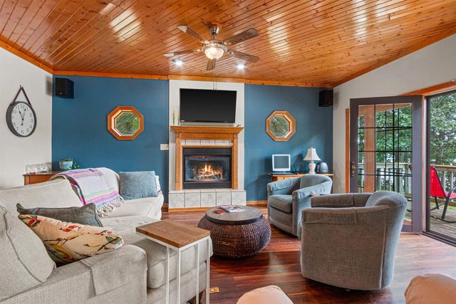 N1736 20TH ROAD, Wautoma, WI 54982
