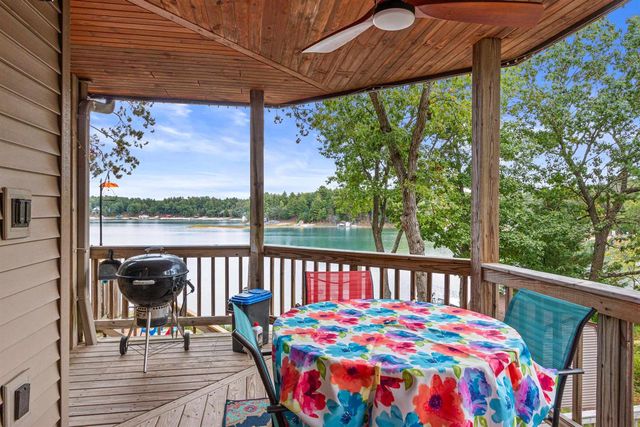 N1736 20TH ROAD, Wautoma, WI 54982