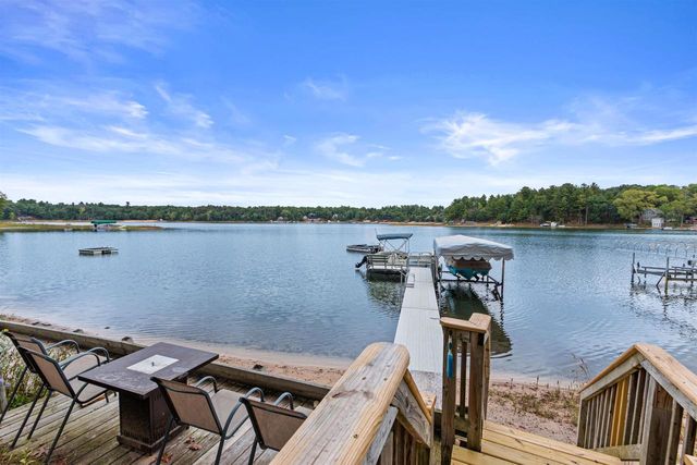 N1736 20TH ROAD, Wautoma, WI 54982