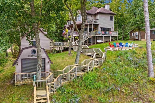 N1736 20TH ROAD, Wautoma, WI 54982