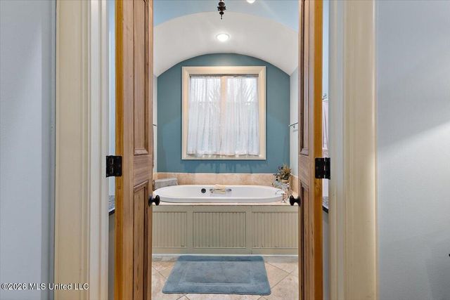 341 Johnstone Drive, Madison, MS 39110