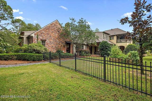 341 Johnstone Drive, Madison, MS 39110