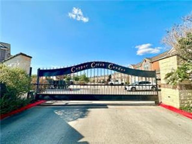301 Southwest Parkway 322, College Station, TX 77840