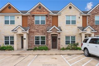 301 Southwest Parkway 322, College Station, TX 77840