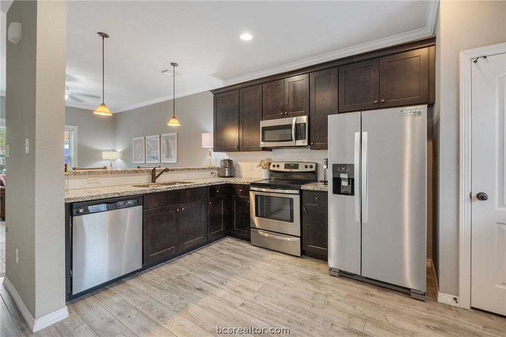 301 Southwest Parkway 322, College Station, TX 77840 — photo 5