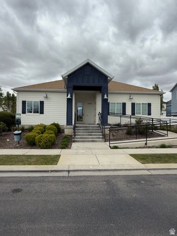 7506 N HUTCH LN, Eagle Mountain, UT 84005