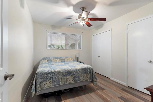 24511 Sunny Glen Dr Drive, Houston, TX 77336