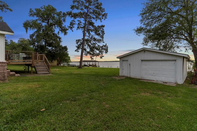 24511 Sunny Glen Dr Drive, Houston, TX 77336