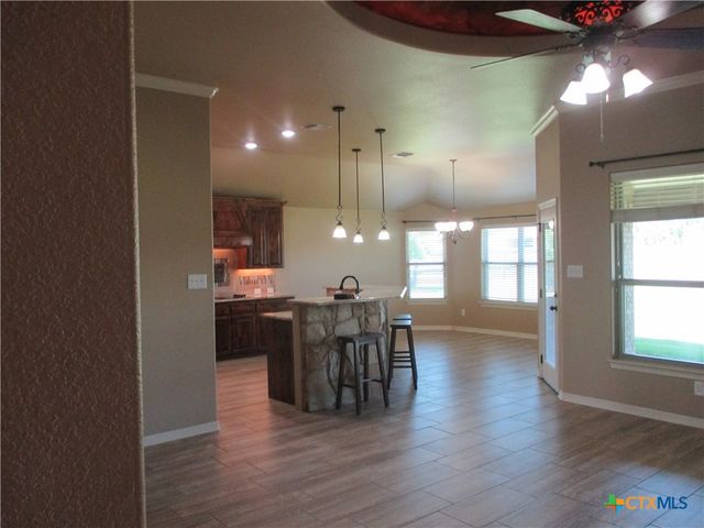 11025 La Paloma, Salado, TX 76571