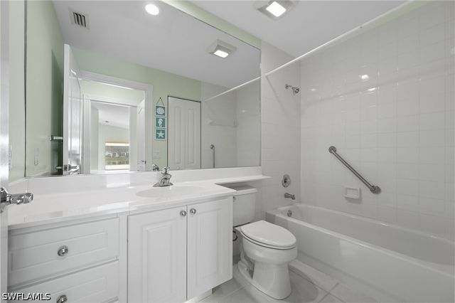 4954 Kingston WAY, Naples, FL 34119