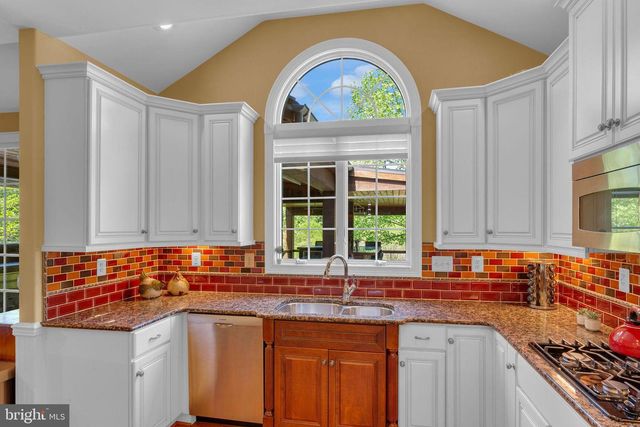 115 MUIRFIELD LANE, Chalfont, PA 18914
