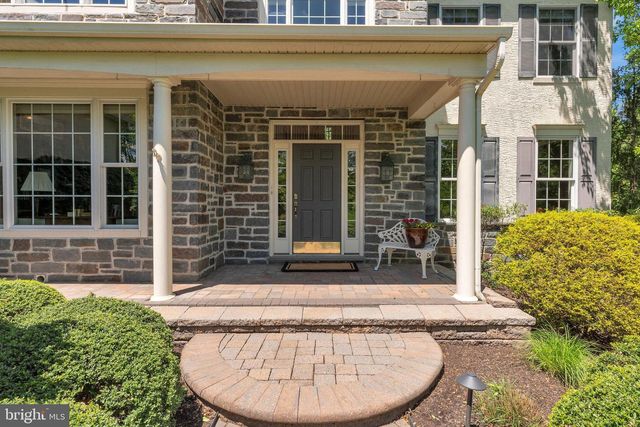 115 MUIRFIELD LANE, Chalfont, PA 18914