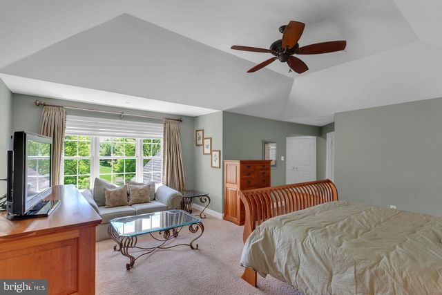 115 MUIRFIELD LANE, Chalfont, PA 18914