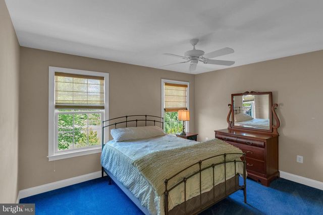 115 MUIRFIELD LANE, Chalfont, PA 18914