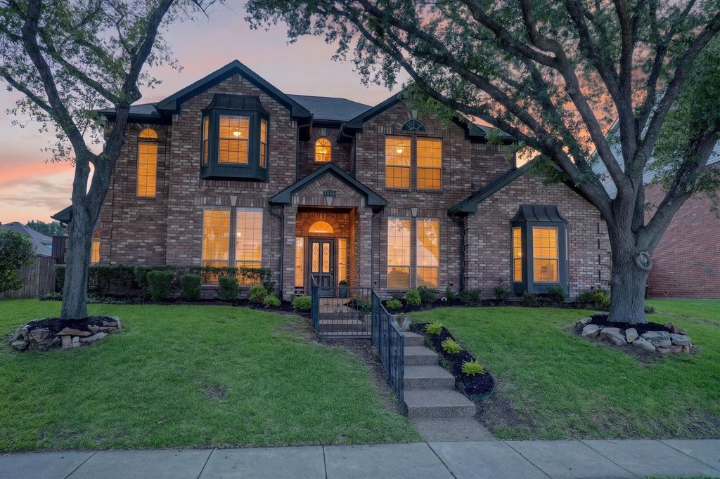4509 Scenic Drive, Rowlett, TX 75088