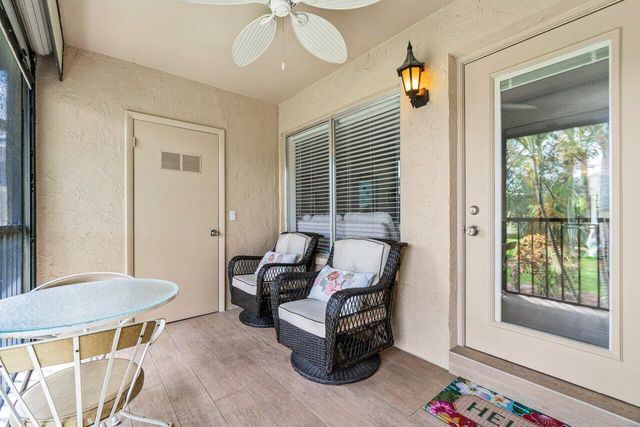 429 Pine Glen Lane C-2, Greenacres, FL 33463